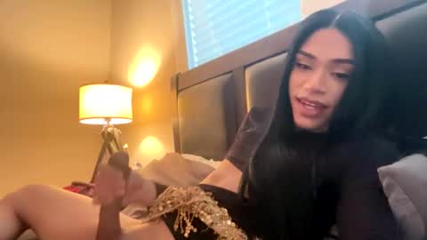 Dynasty online show from 11-11-25, 05:13