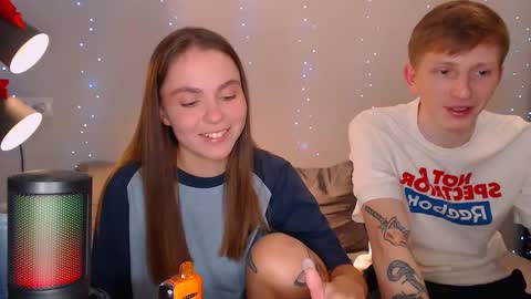 Snapshot of dyrinda chatting on 12-21-24, 10:51 Julia and Dima online show from 12-21-24, 10:51