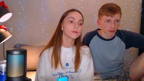 Snapshot of dyrinda chatting on 01-20-25, 12:04 Julia and Dima online show from 01-20-25, 12:04