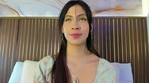 Call me Sofia online show from 01-06-26, 07:28