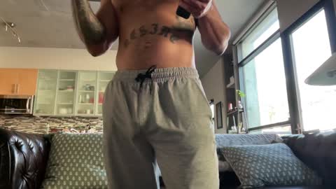 Snapshot of e13ven11 chatting on 12-25-24, 11:10 Formally known as Virus of Life online show from 12-25-24, 11:10