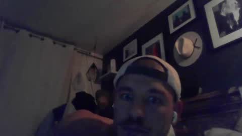 Snapshot of e932n3 chatting on 02-02-26, 12:59 KALAN online show from 02-02-26, 12:59