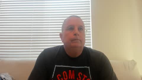 Snapshot of e_rectiom chatting on 02-04-26, 06:36 Mr Wonderful online show from 02-04-26, 06:36