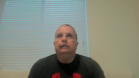 Snapshot of e_rectiom chatting on 02-18-26, 03:08 Mr Wonderful online show from 02-18-26, 03:08