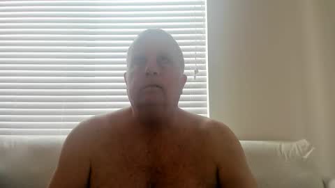Snapshot of e_rectiom chatting on 04-30-26, 09:19 Mr Wonderful online show from 04-30-26, 09:19