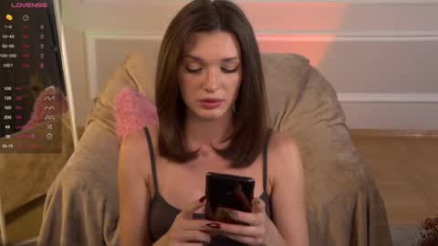 Eva online show from 09-14-25, 03:33