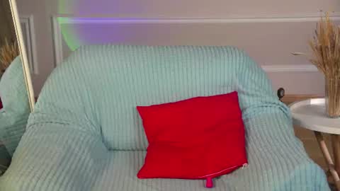 Eva online show from 06-24-26, 04:39