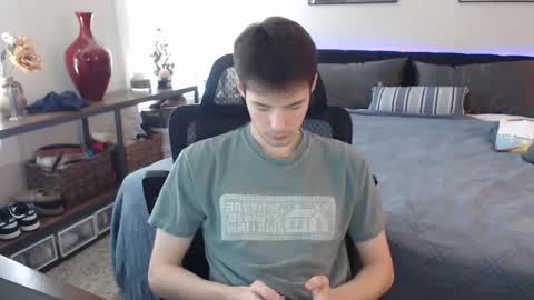 Alex online show from 04-27-26, 06:06