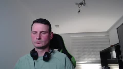 easypeasyglasgow online show from 04-03-26, 09:46