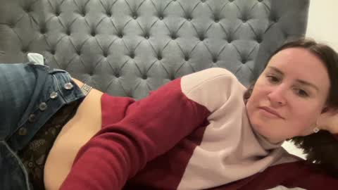 Snapshot of eatmypie69 chatting on 12-03-24, 04:39 Nadia Ferreira  online show from 12-03-24, 04:39