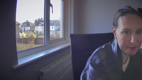 Nadia Ferreira  online show from 03-19-26, 10:19