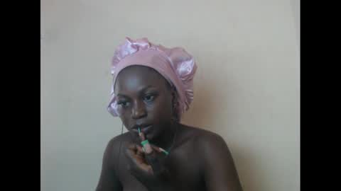 Snapshot of eatuupx chatting on 01-05-25, 01:15 eatuupx online show from 01-05-25, 01:15