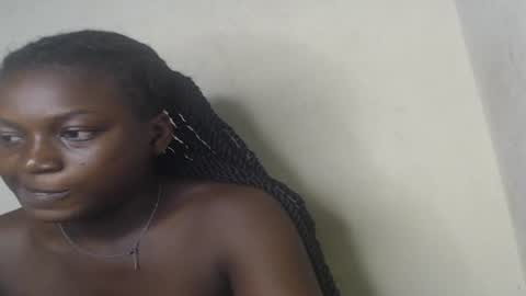 Snapshot of eatuupx chatting on 01-27-25, 03:18 eatuupx online show from 01-27-25, 03:18