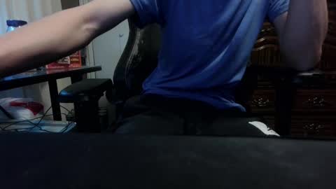 Snapshot of eazyduzit24 chatting on 04-10-26, 06:51 eazyduzit24 online show from 04-10-26, 06:51