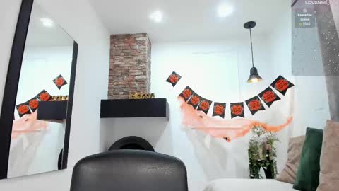      online show from 10-31-25, 12:17