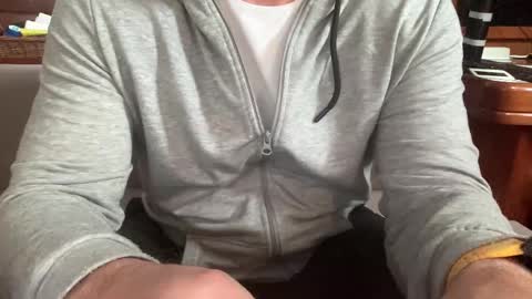 ebnk15 online show from 11-16-25, 07:58