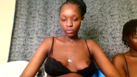 Snapshot of eboney_tall chatting on 10-05-25, 02:04 eboney_tall online show from 10-05-25, 02:04
