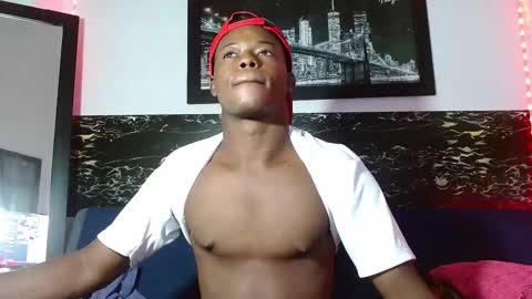 Chris Palaz  online show from 10-09-25, 03:43