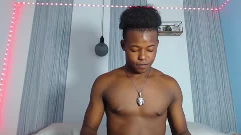 Chris Palaz  online show from 12-04-25, 08:39