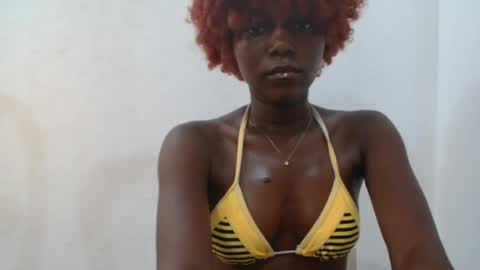 Snapshot of ebony7510 chatting on 06-04-26, 09:15 Judith online show from 06-04-26, 09:15
