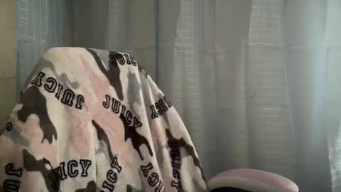 americnbarbie online show from 02-17-25, 05:32