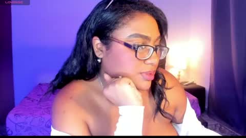 Snapshot of ebony__queen2 chatting on 06-11-26, 08:51 ebony__queen2 online show from 06-11-26, 08:51