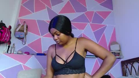 Snapshot of ebony_alika chatting on 11-05-25, 04:51 Alika Ashanti online show from 11-05-25, 04:51