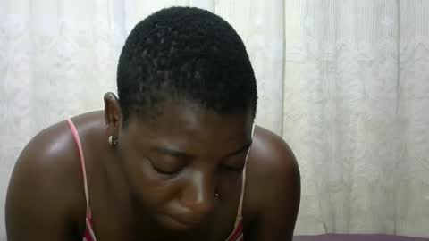 ebony_candy1998 online show from 10-15-25, 07:14