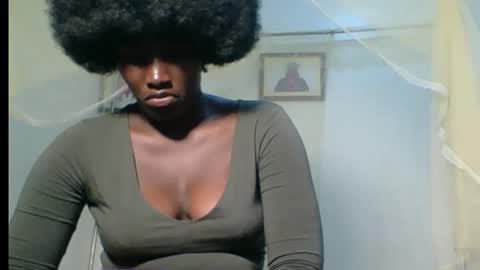 Snapshot of ebony_choco2 chatting on 03-10-26, 08:41 ebony choco2 online show from 03-10-26, 08:41