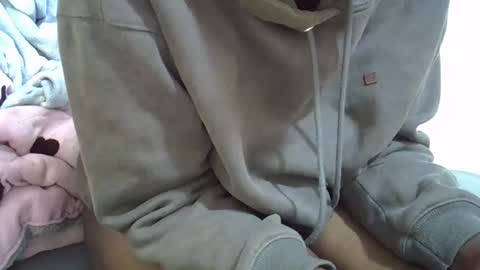 ebony_cuttey30 online show from 06-08-26, 04:02