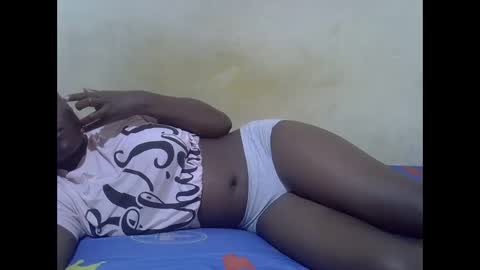 ebony_flower4 online show from 10-24-25, 06:26