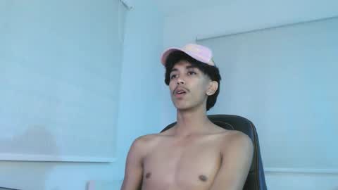 ebony_fuckboy online show from 11-03-25, 08:21