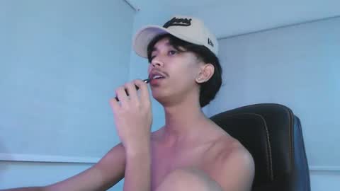 ebony_fuckboy online show from 11-08-25, 07:01