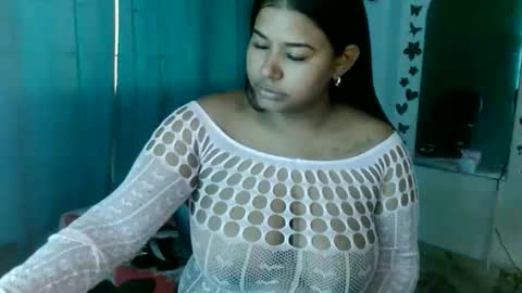 ebony_luna1 online show from 05-19-26, 12:55