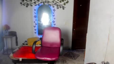 ebony_luna1 online show from 07-16-26, 08:04
