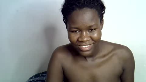 ebony_lynne online show from 07-03-26, 09:32
