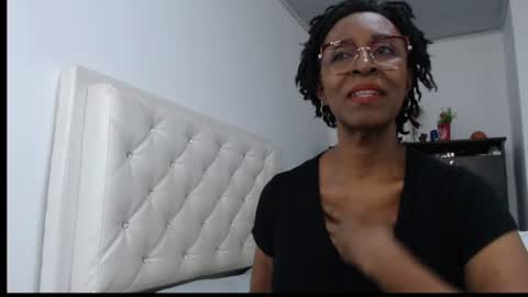 Snapshot of ebony_m1lf chatting on 06-19-26, 09:51 judy online show from 06-19-26, 09:51