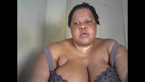 ebony_magixs online show from 10-16-25, 03:07