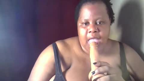 ebony_magixs online show from 11-08-25, 07:19