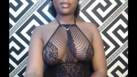 Snapshot of ebony_sexy_queen chatting on 02-21-25, 08:18 Racheal online show from 02-21-25, 08:18