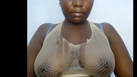 Snapshot of ebony_sexy_queen chatting on 10-26-25, 08:48 Racheal online show from 10-26-25, 08:48