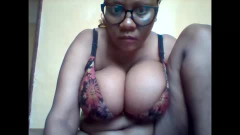 MAMITO online show from 06-11-26, 10:35