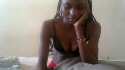 Snapshot of ebonycutegal4 chatting on 06-07-26, 11:14 MELLEN online show from 06-07-26, 11:14