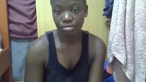 ebonydora online show from 10-27-25, 06:06