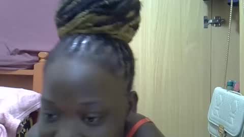 ebonydora online show from 11-11-25, 12:27