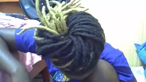 ebonydora online show from 12-18-25, 08:15