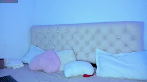 Queen Ebony online show from 03-30-26, 02:18