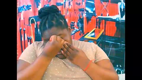 ebonyhotbuns4u2luv online show from 11-17-25, 09:26