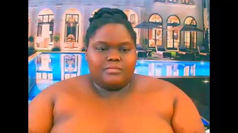 ebonyhotbuns4u2luv online show from 12-20-25, 07:48