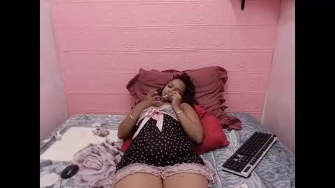 ebonykel online show from 12-15-25, 11:25